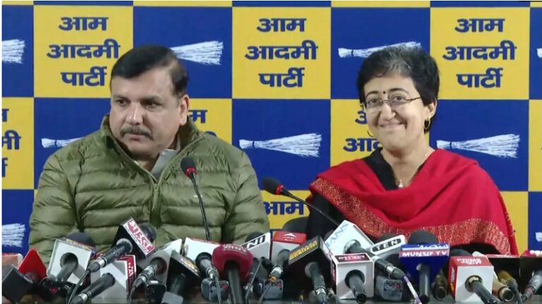 आम आदमी पार्टी का कांग्रेस को अल्टीमेटम, दिल्ली यूनिट के नेताओं पर कार्रवाई की मांग, जानिए क्यों भड़की AAP?