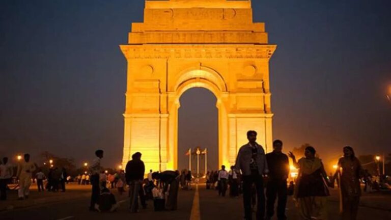 दिल्ली की हवा लगातार 11वें दिन सबसे साफ रही, जानिए सोमवार को कैसा रहेगा मौसम?