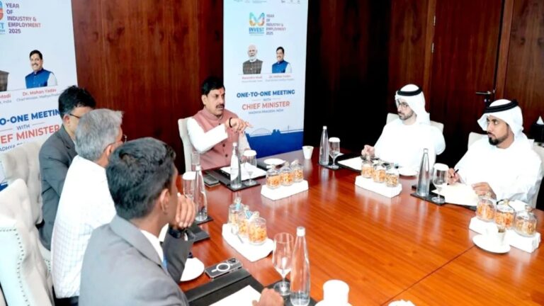 सीएम डॉ. मोहन यादव का स्पेन दौरा, निवेशकों से कहा- एमपी में आपको मिलेंगी वर्ल्ड क्लास सुविधाएं