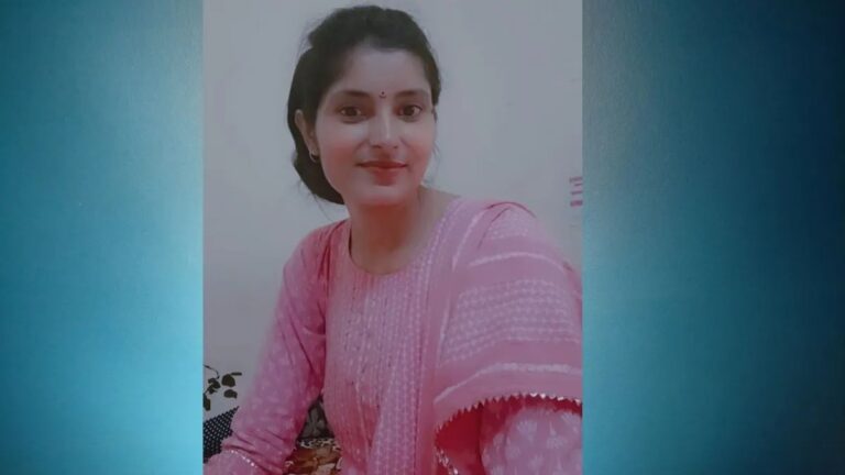 नर्मदा एक्सप्रेस से गायब अर्चना तिवारी 11 दिन बाद कहां है? हिरासत में कांस्टेबल; परिवार के दावे से उलझी गुत्थी!
