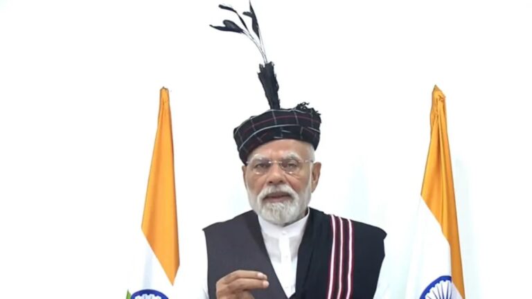 आइजोल में PM मोदी की हुंकार, बोले- ‘वोटबैंक की राजनीति से नॉर्थ-ईस्ट को हुआ नुकसान’
