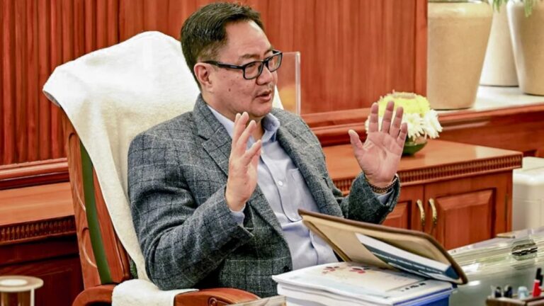 केंद्र सरकार ने बुलाई सभी दलों की बैठक, बजट सत्र से पहले 27 जनवरी को होगी मीटिंग