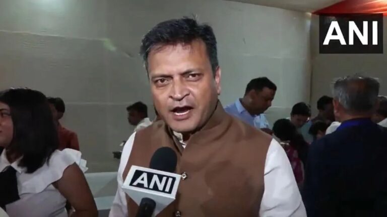 “गई ममता, गया गोगोई, गया स्टालिनवाद, भारत में अब टूट के चलेगा मोदी का राष्ट्रवाद” बोले BJP के राष्ट्रीय प्रवक्ता