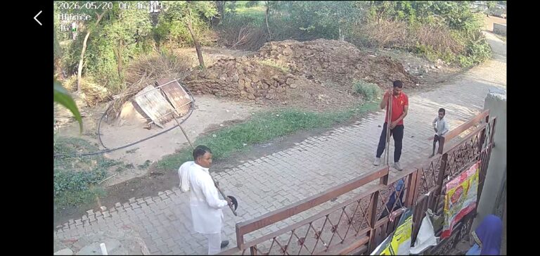 घर पर कब्जे की कोशिश में युवक का गला दबाकर हत्या का प्रयास? शराब माफिया पर गंभीर आरोप, CCTV तोड़ने और झूठे केस में फंसाने की धमकी से दहशत