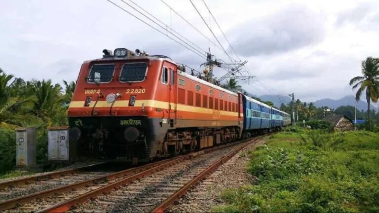 और सुरक्षित होगा रेल का सफर, उत्तर रेलवे के रूट पर कवच प्रणाली के विस्तार को मंजूरी, कितना खर्च आएगा?