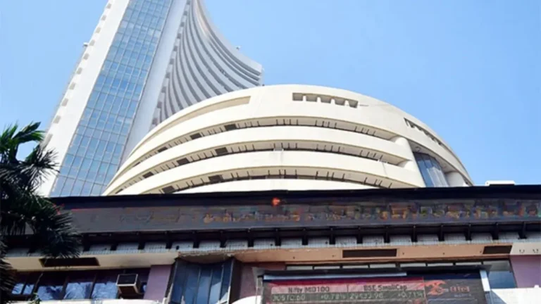 शेयर बाजार में जोरदार वापसी! 140 अंक उछला सेंसेक्स, Tech Mahindra और Infosys समेत IT स्टॉक्स में दिखी तेजी